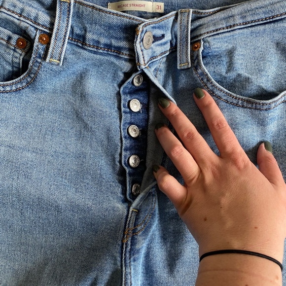 High Waist Ribcage Straight Leg Levi's - Picture 3 of 8